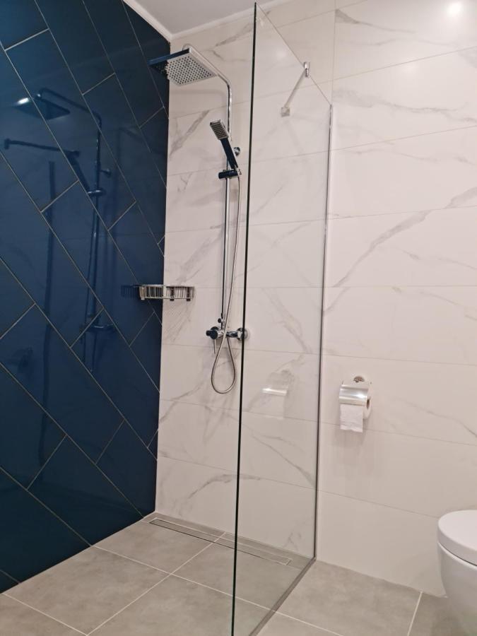 Raya Apartment Atlantis Atmosphere Burgas Extérieur photo